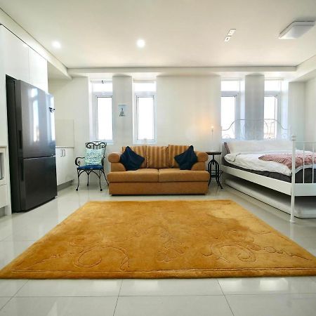 City Beach Studio Apartment Newcastle Exterior photo