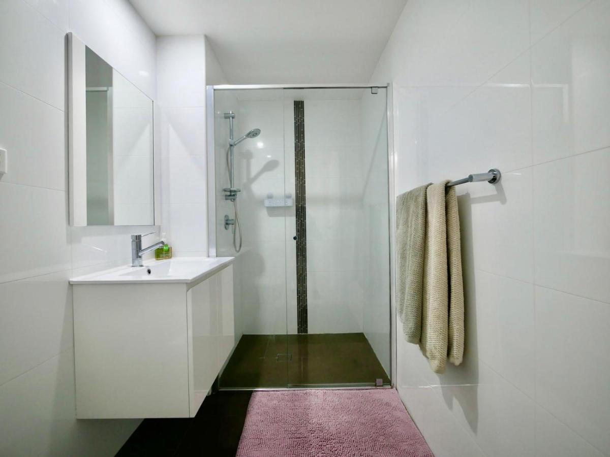 City Beach Studio Apartment Newcastle Exterior photo